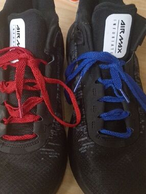 Air -Max  InfusionBlack  with Red & Blue Laces 6.5 Youth/ 8.5 Women's